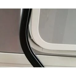 ROTWEISS Gummi-Pflege 150 Ml Tube 7150 Pflege Für Gummi Teile -Metastool Verkaufe GummidichtungWohnmobil nachher 500x500 1