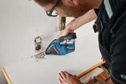 Bosch Akku Sauger GAS 12V Solo Version L-BOXX 06019E3001 -Metastool Verkaufe a a gas10 8v elektriker 76