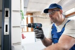 Bosch Akku Schlagbohrschrauber GSB 12V-15 Solo Version L-BOXX 06019B690E -Metastool Verkaufe gsb10 8 likstbohren 203 neu